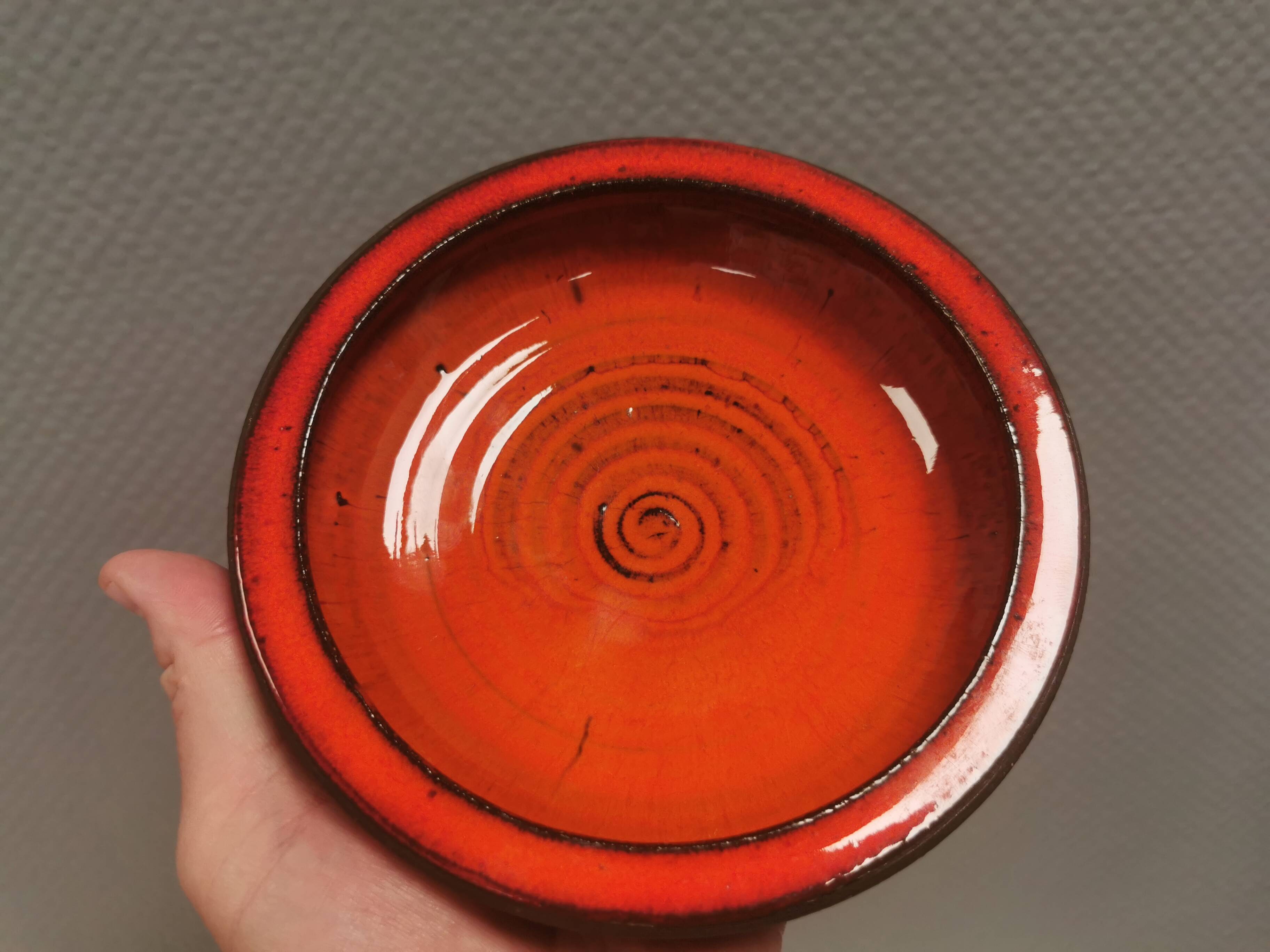 Ceramic bowl from Holbæk Ceramics Denmark, 1970s–1980s.