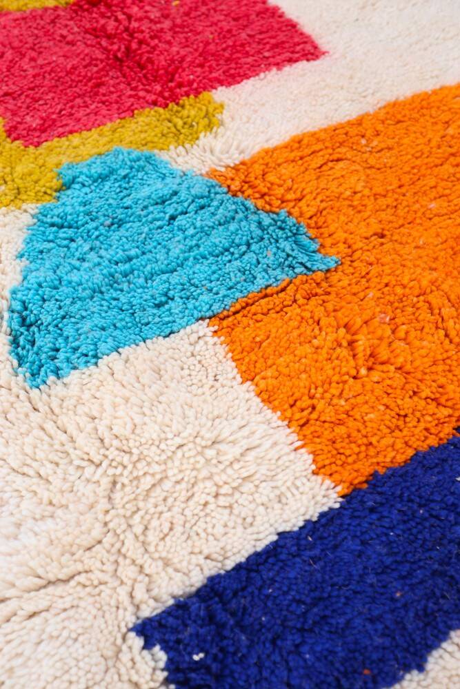 Moroccan wool rug 250cmx150cm