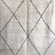 Tapis berbère marocain beni ouarain à losanges noirs 305x209cm