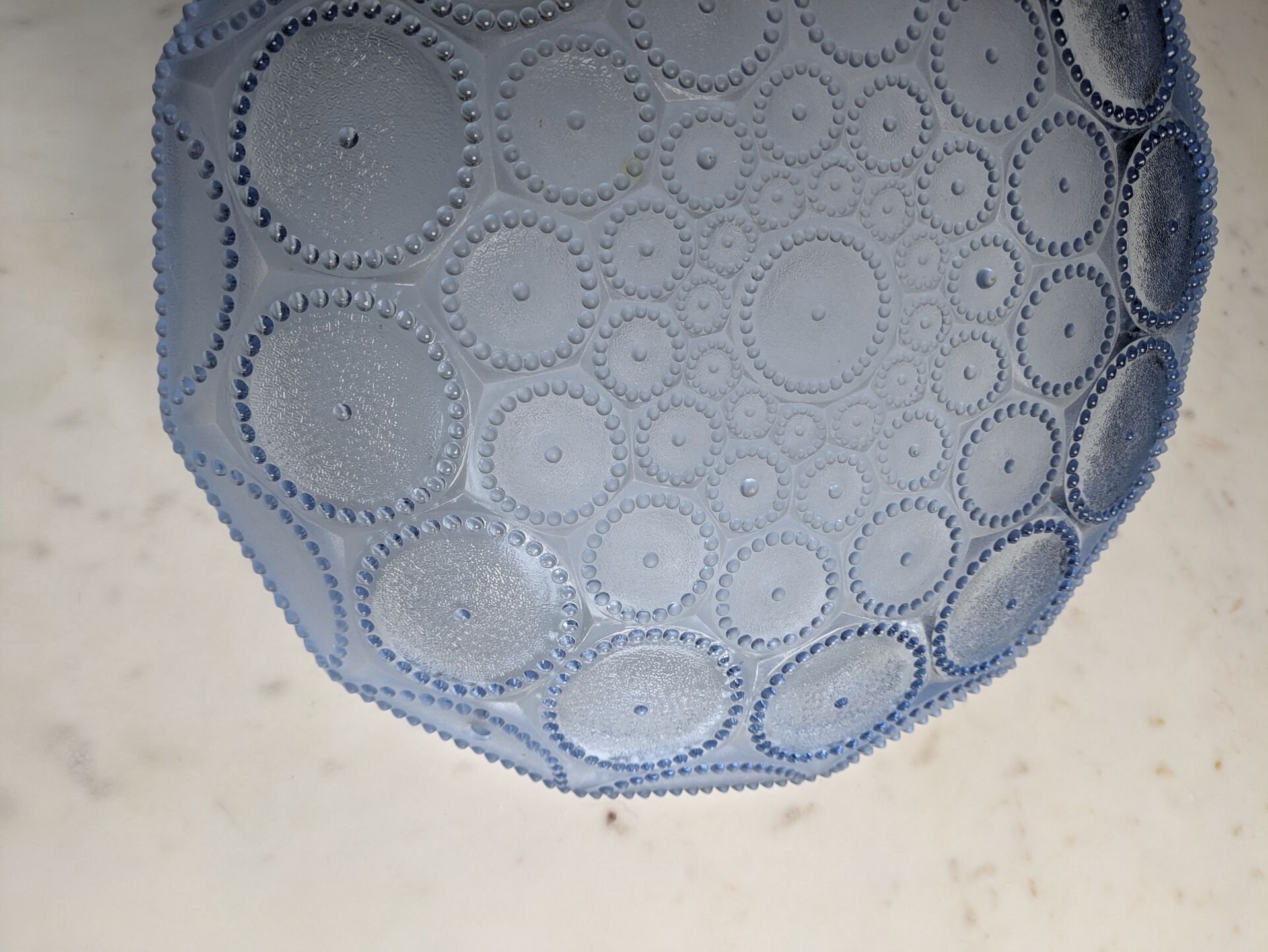 Grande Vasque moulé Art Deco Bleu azur.
