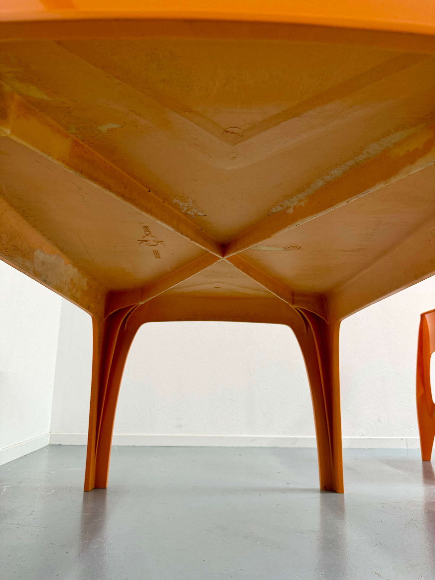 Table and 4 dining chairs designed by Preben Fabricius, Interplast, 1970s.