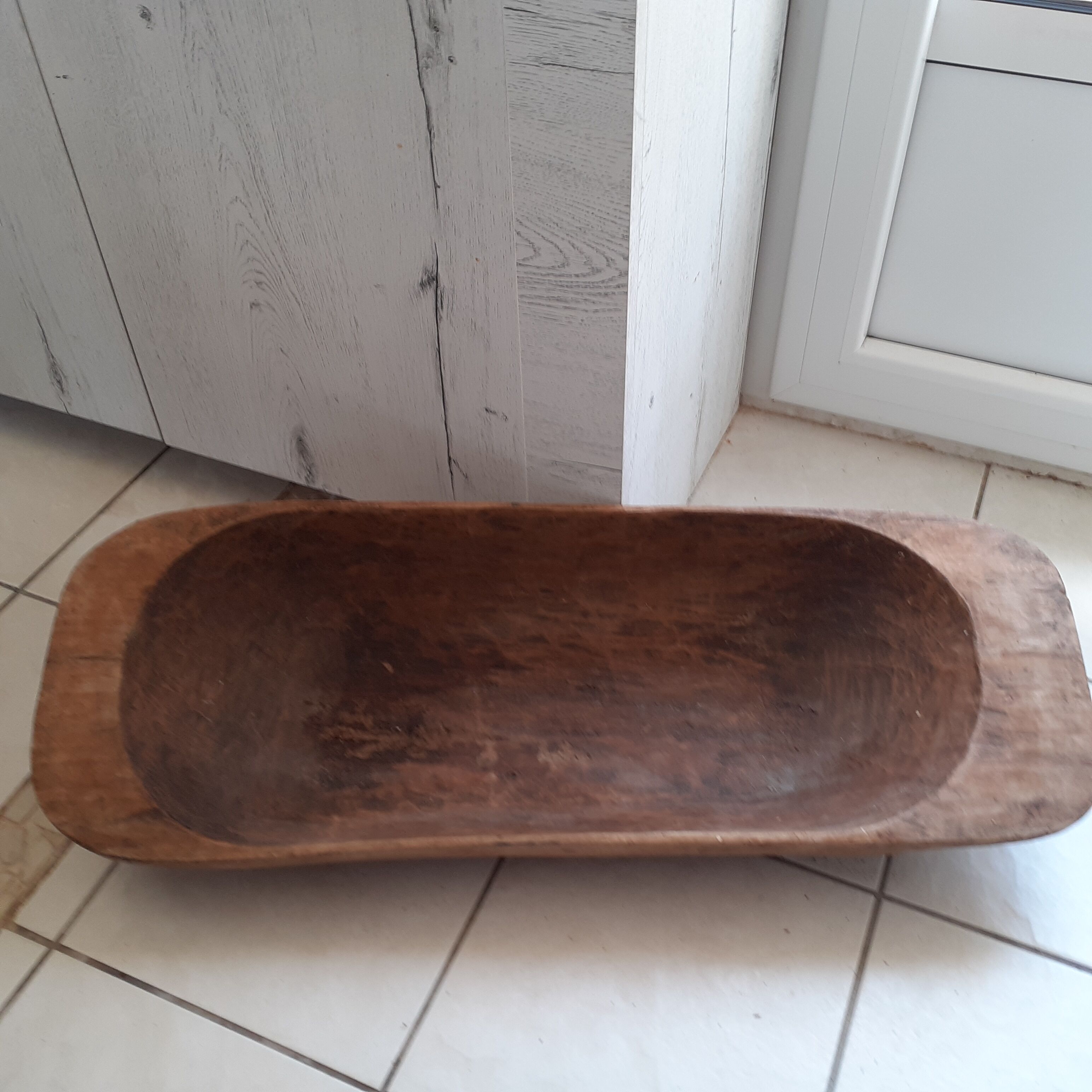 Solid wood dish