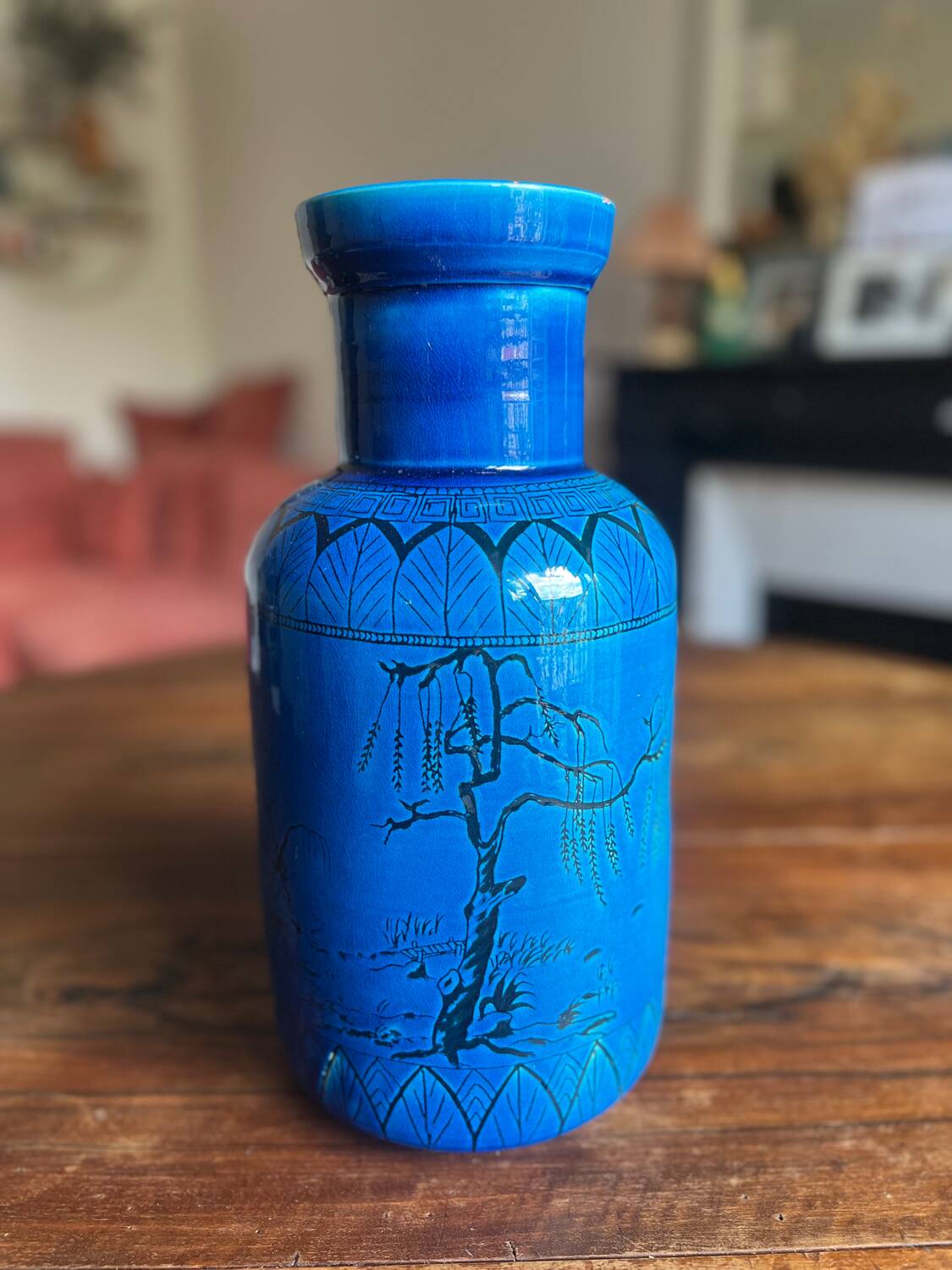 Large blue ceramic vase with Chinese motifs