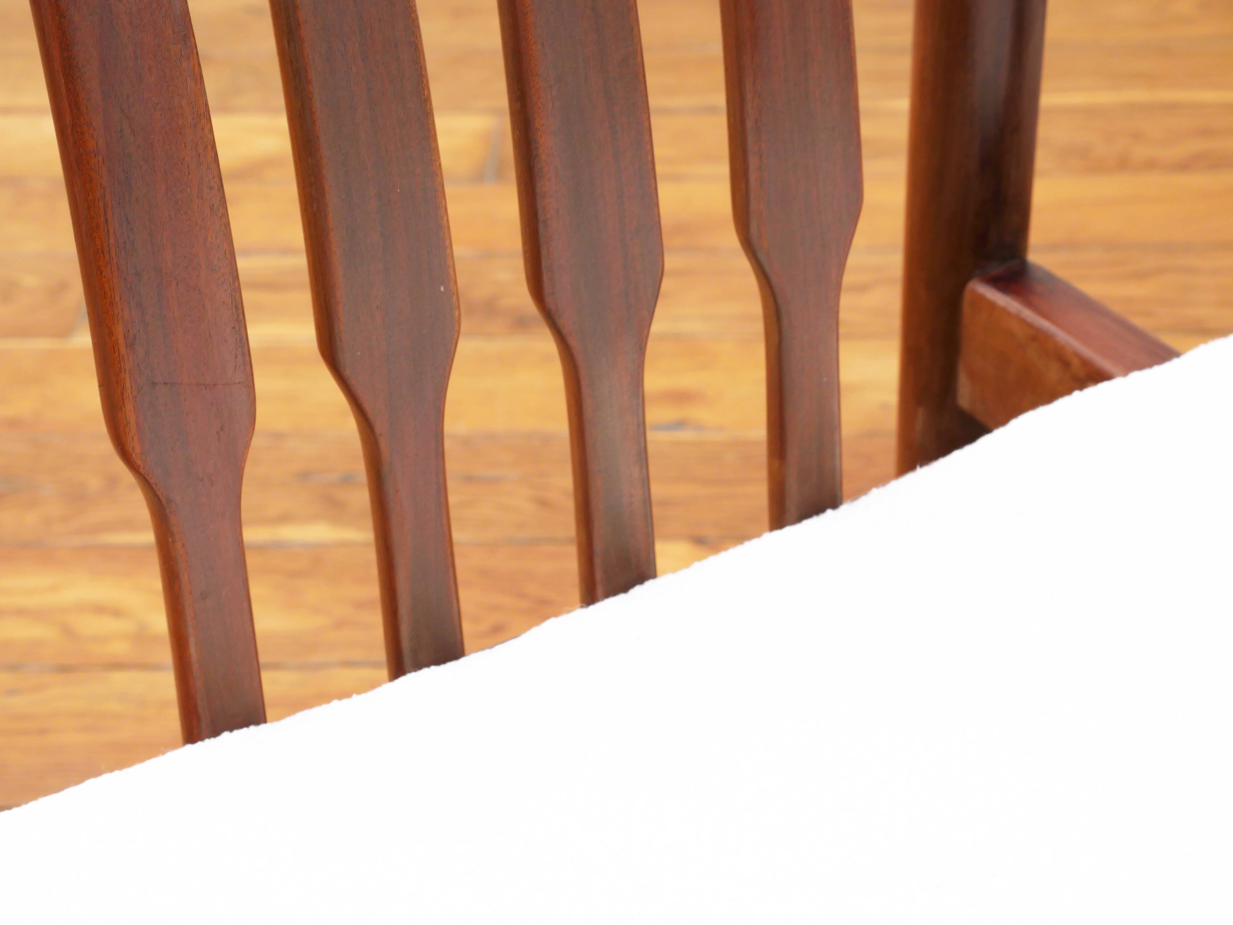 Chaise scandinave en teck