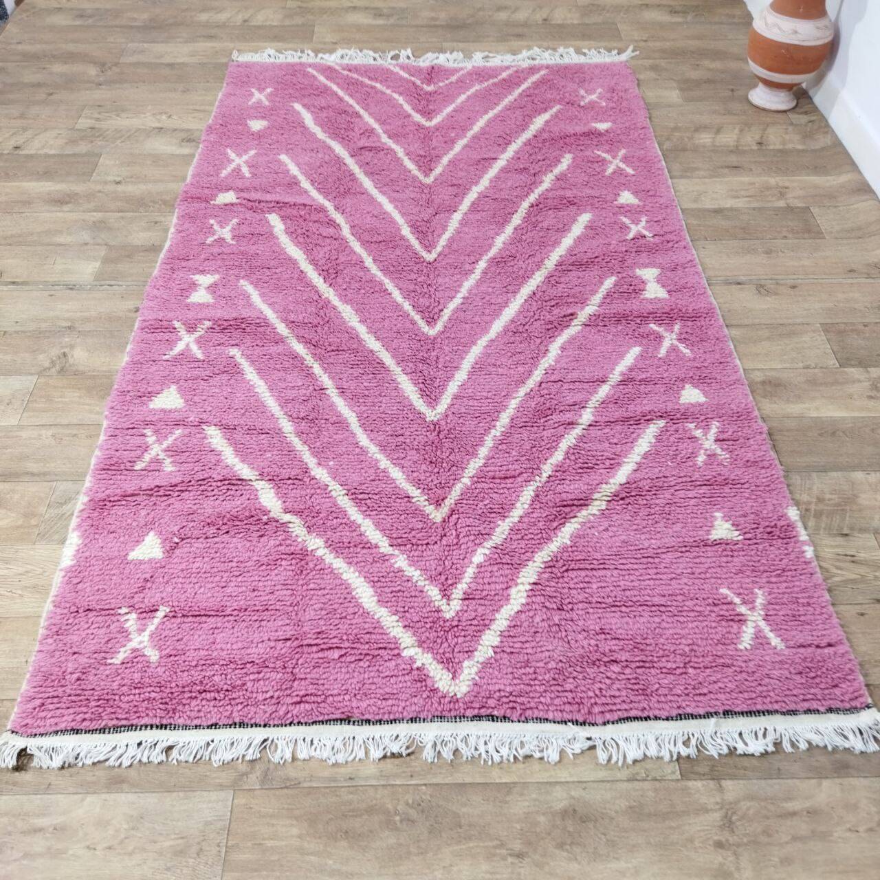 Handmade wool Berber rug 257x150 cm