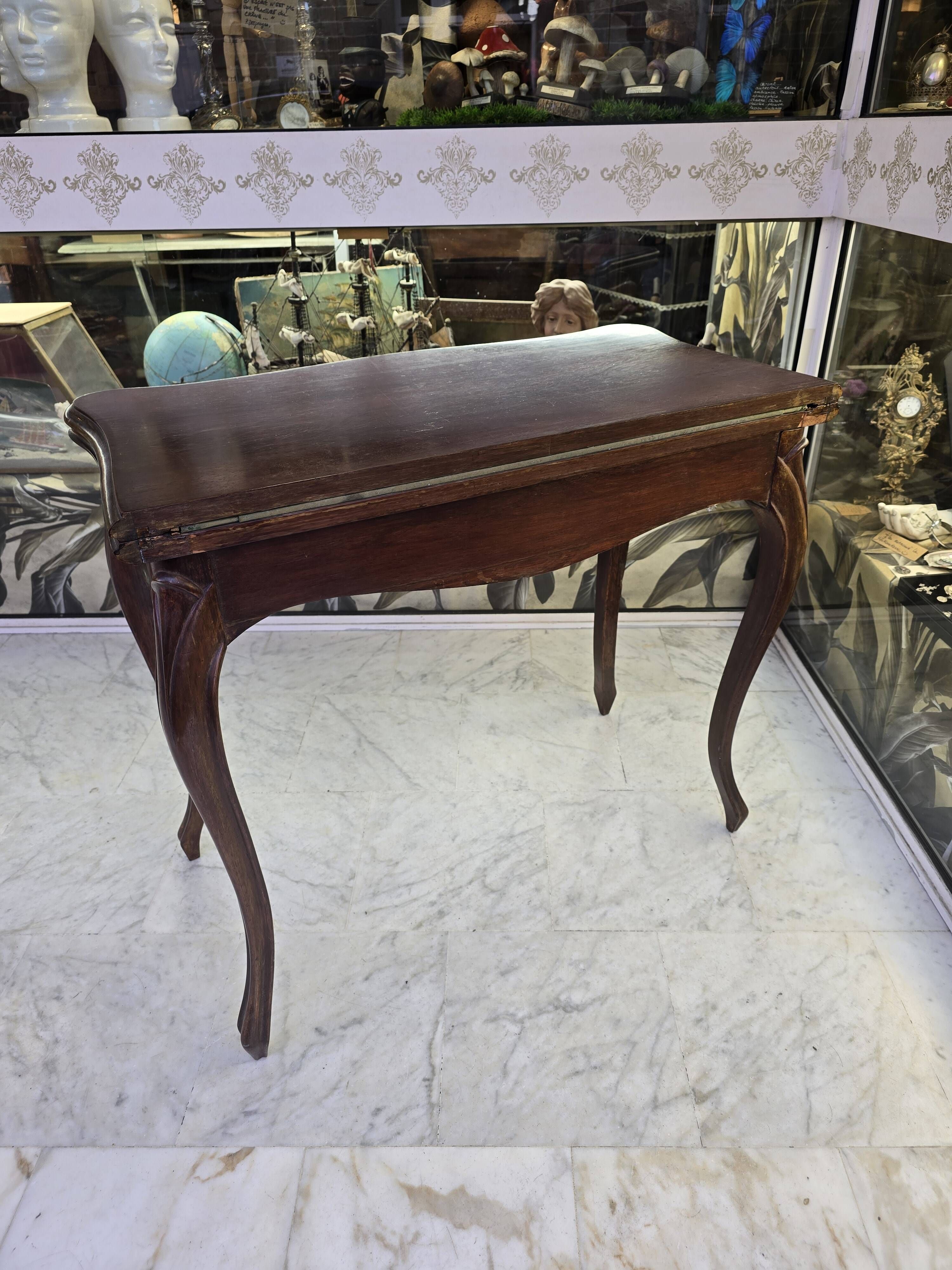 Game table