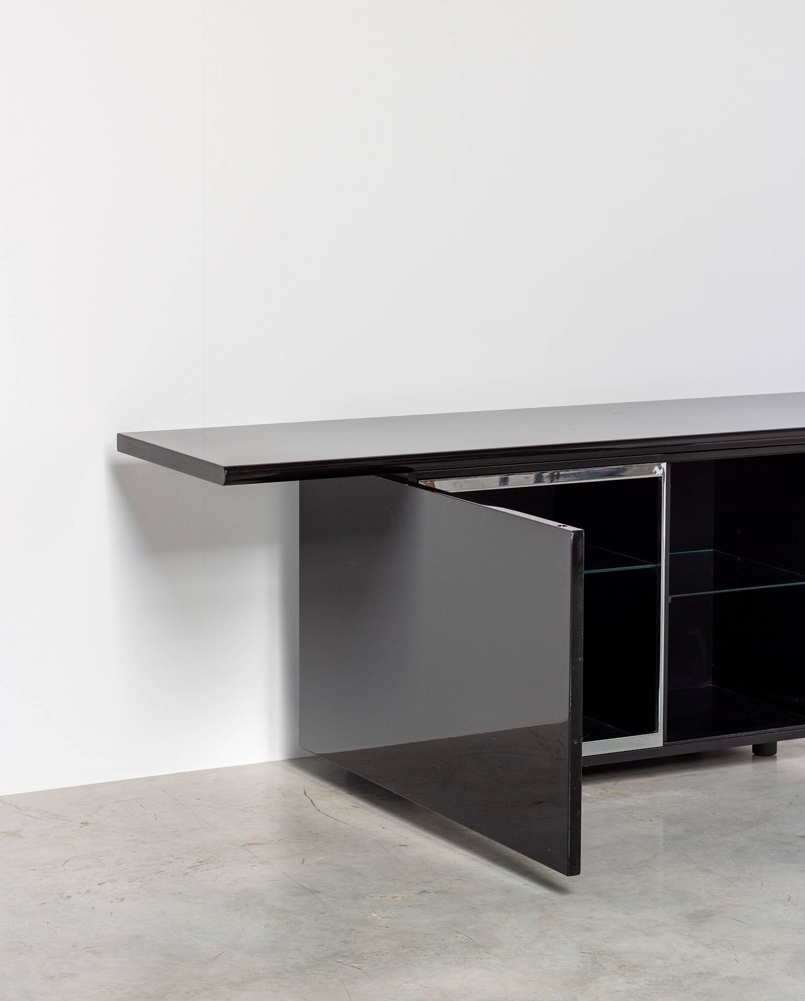 Giotto Stoppino for Acerbis Black Sheraton Sideboard Italy 1980s