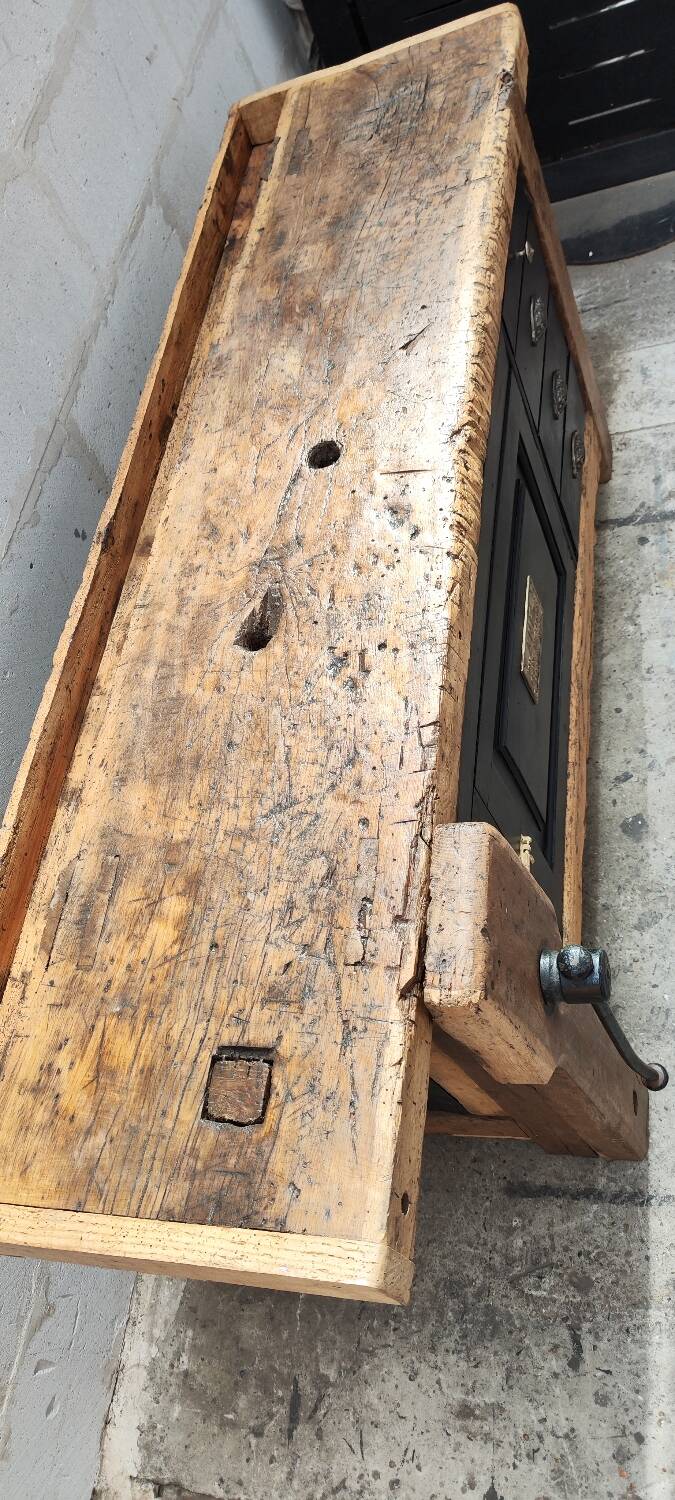 Old oak workbench cabinet with 1 door and 4 drawers