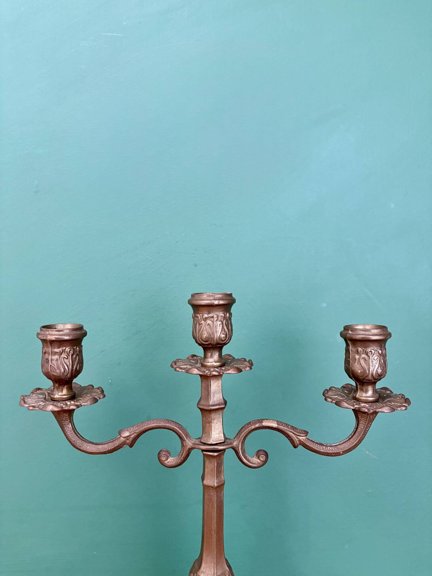 Paire de chandeliers vintage