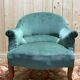 Fauteuil crapaud époque Napoléon III en velours vert