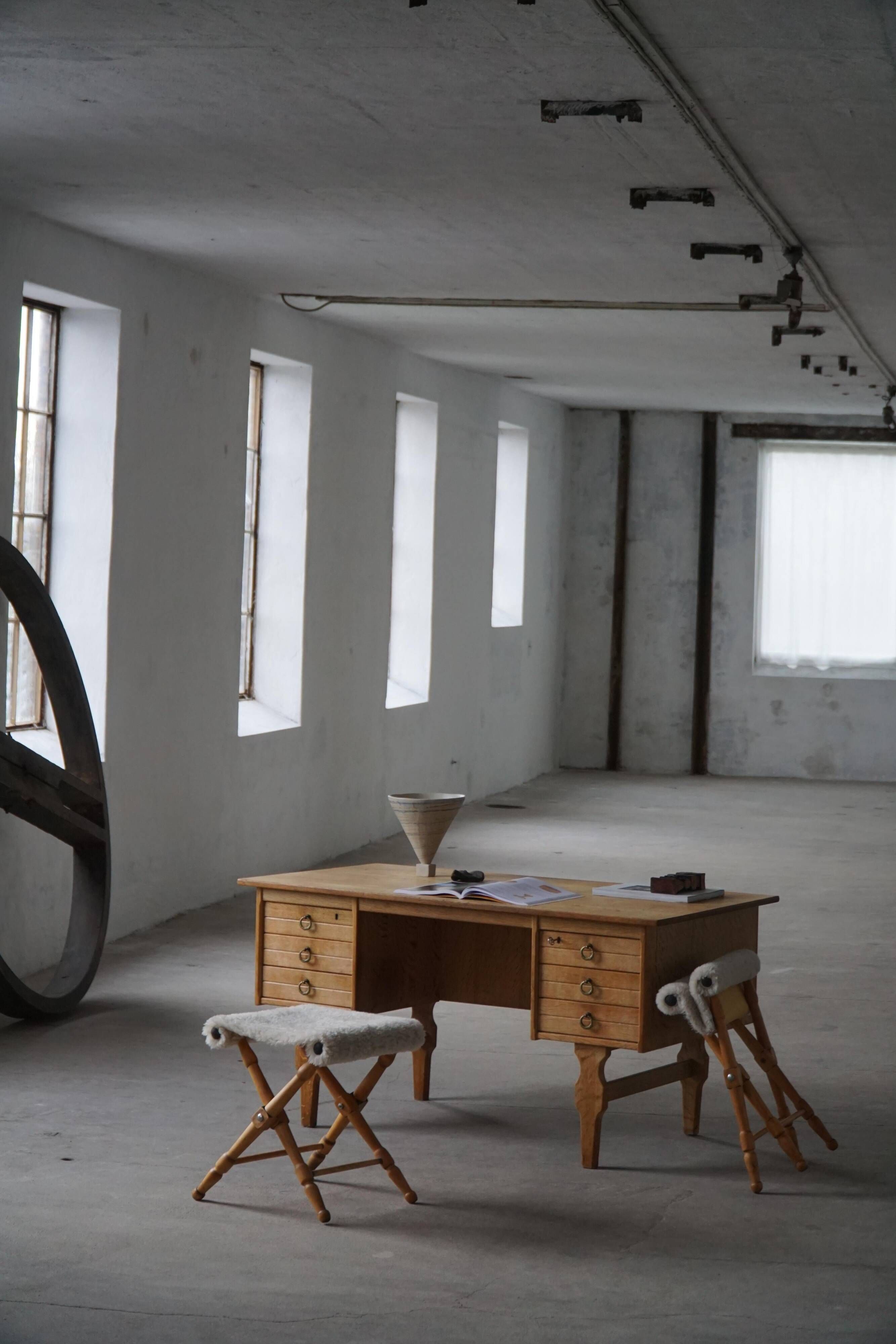 Free-standing oak desk by Henning Kjærnulf, mid-century Danish modernism, 1950s.