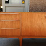 Enfilade Mcintosh teak of the 1960s