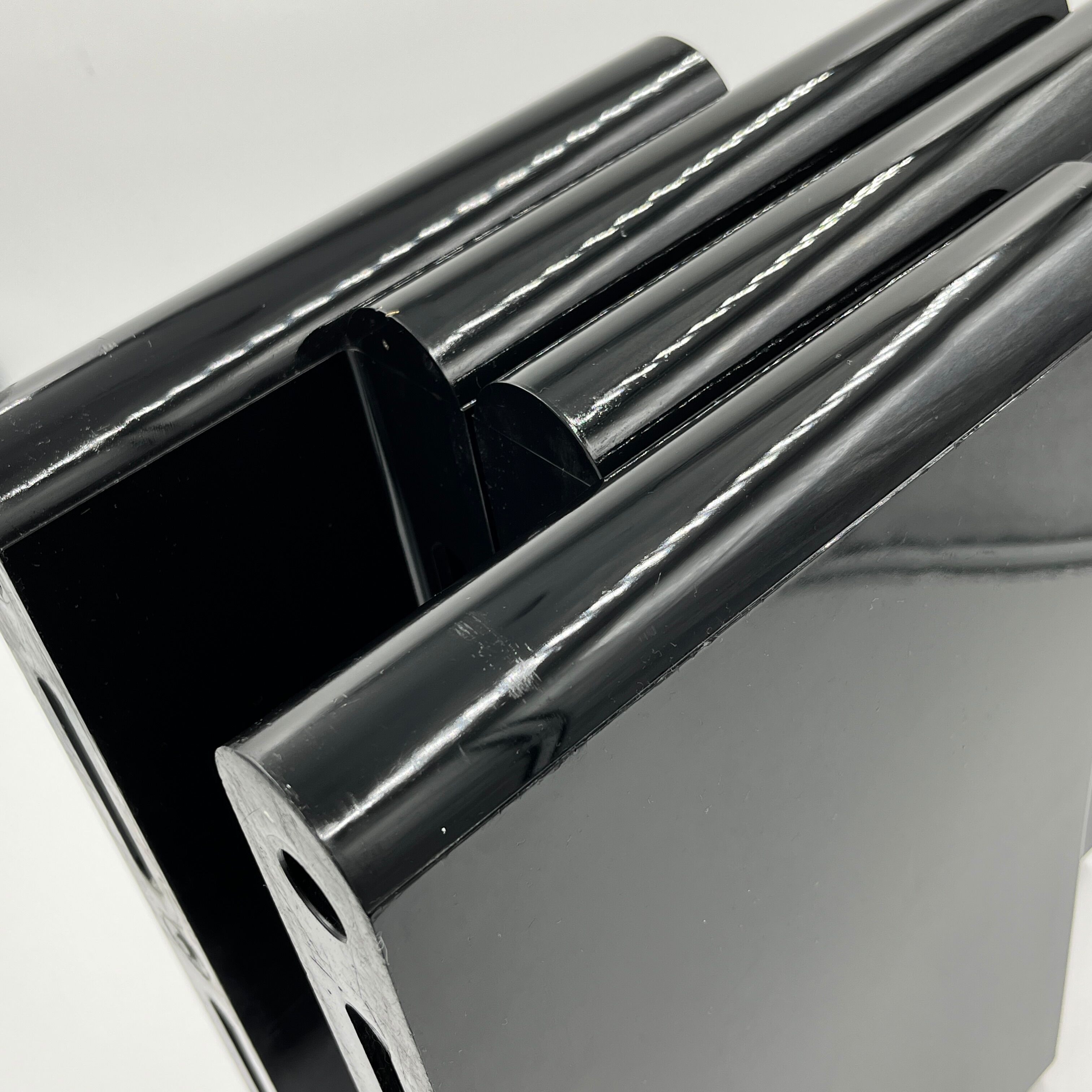 Kartell magazine holder model 4676 by Giotto Stoppino