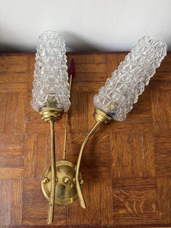 1960s Tulip wall sconce in brass and glass