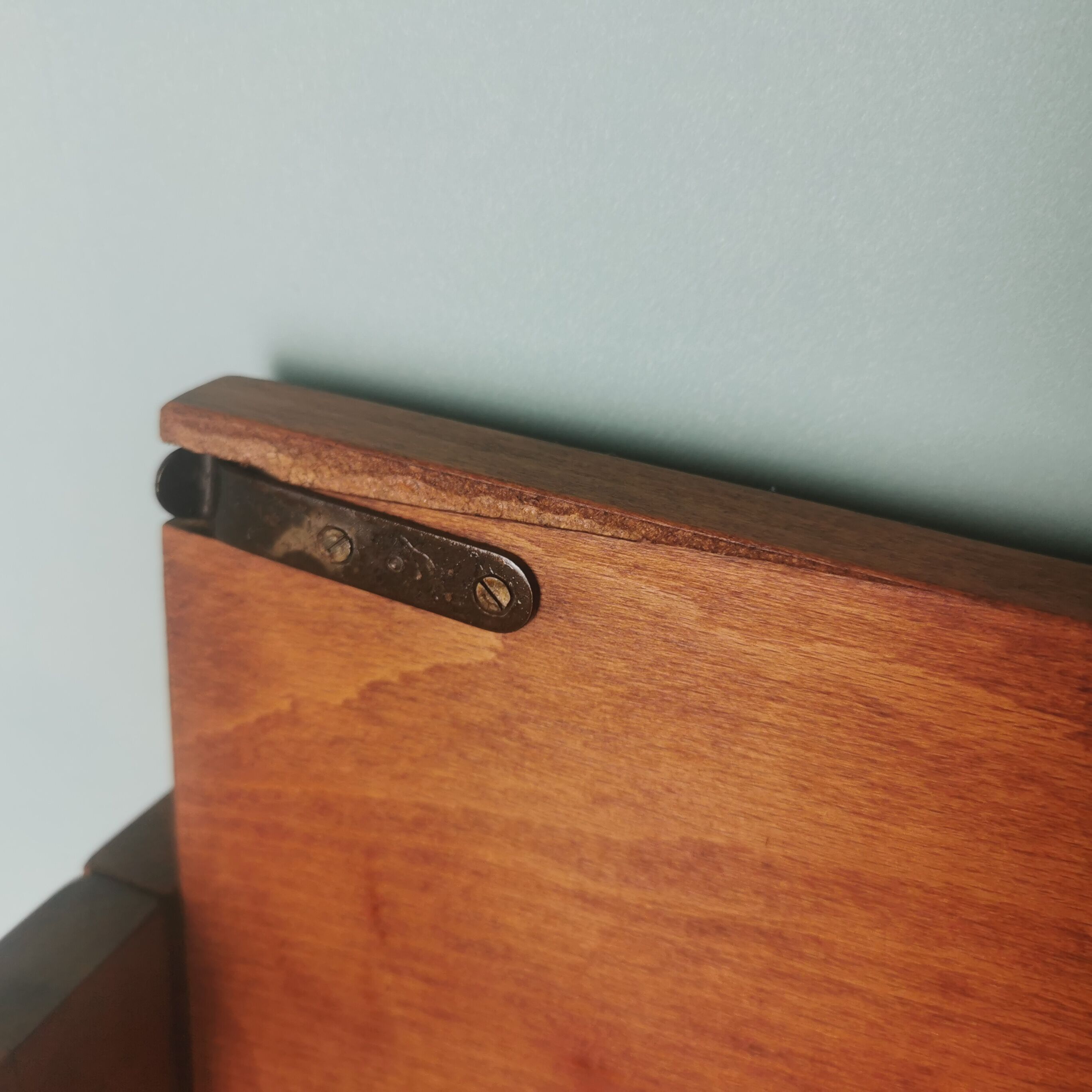 Folding bookcase shelf 50's