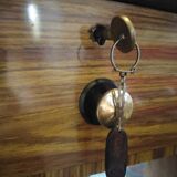 Window counter bar