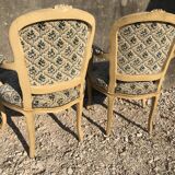 Paire de fauteuils cabriolets de style Louis XV