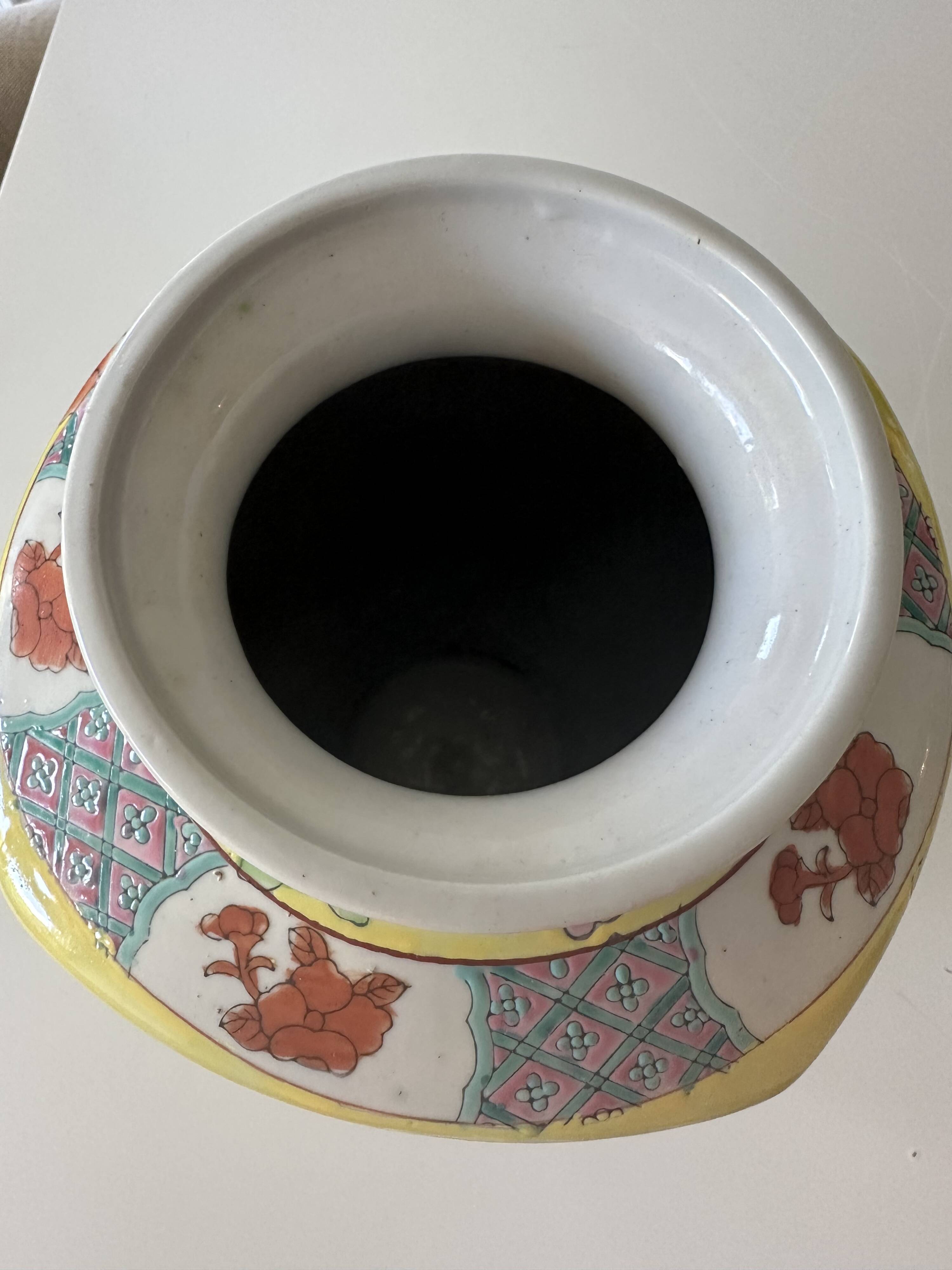 Chinese porcelain vase