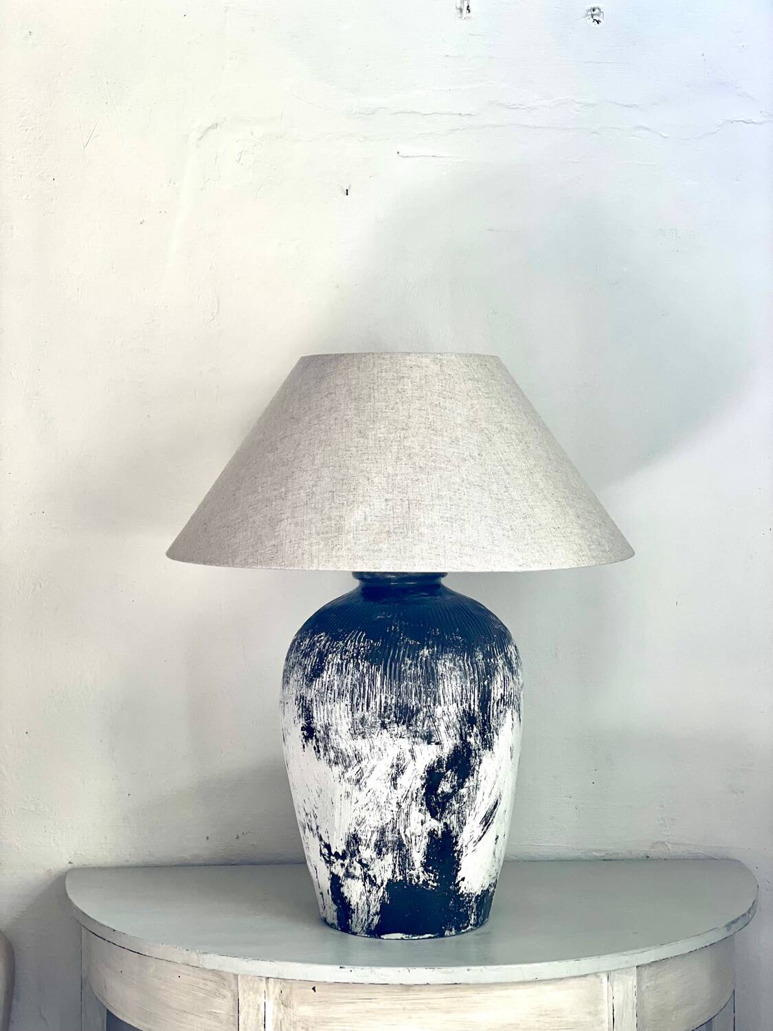 Lamp with linen shade