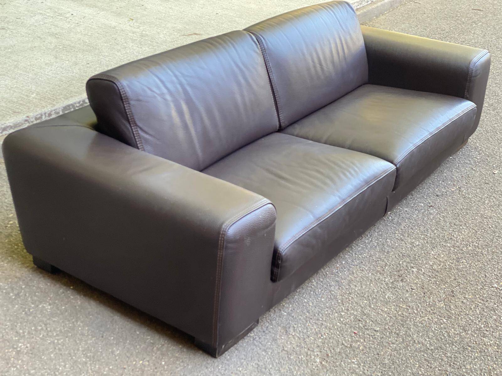 Canapé 3 places de luxe en cuir marron chocolat Roche bobois 235cm