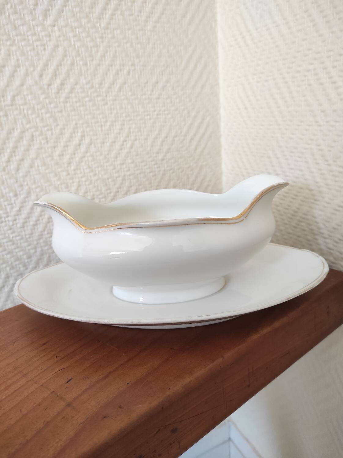 Saucière en porcelaine