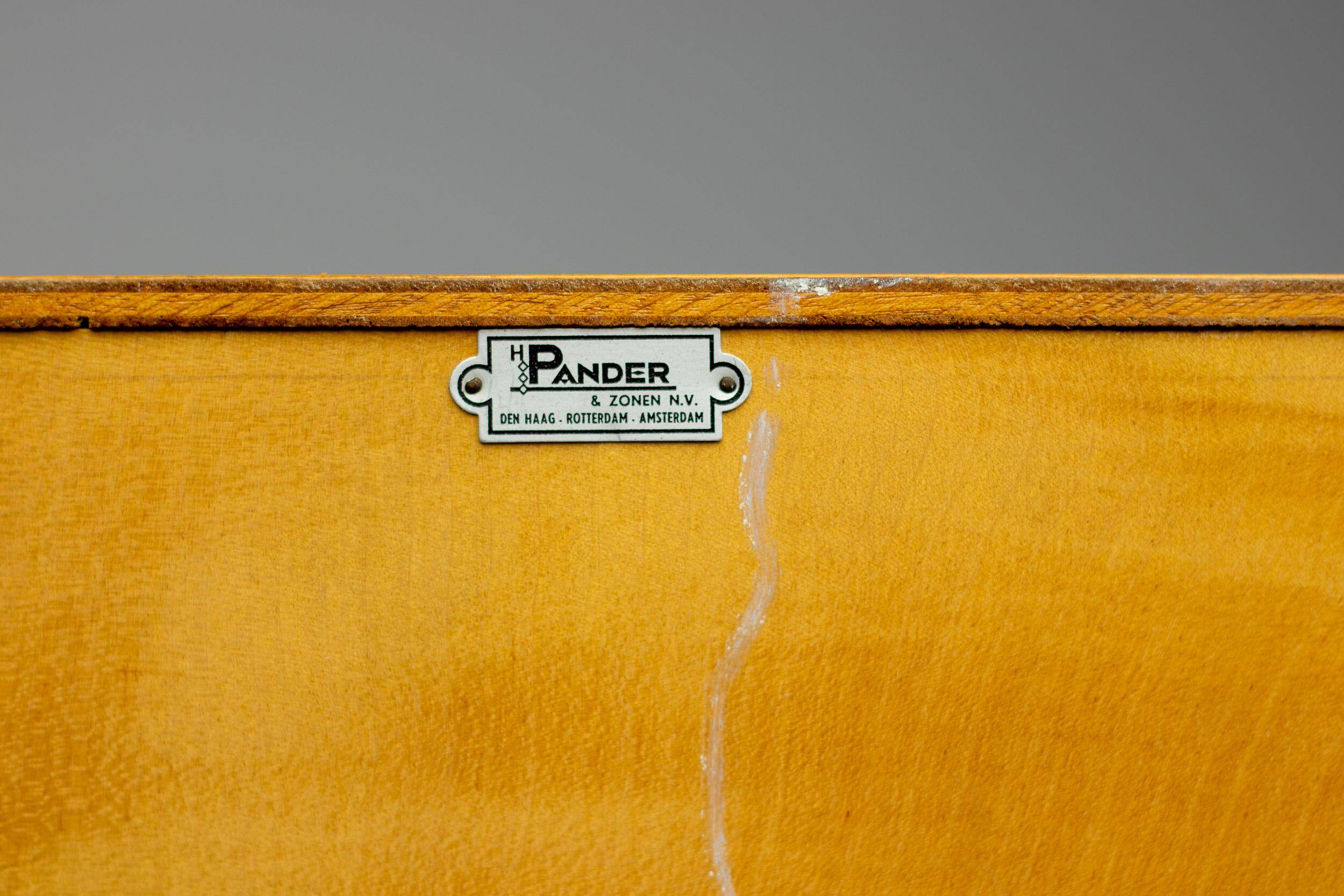 Cabinet de Pander moderniste