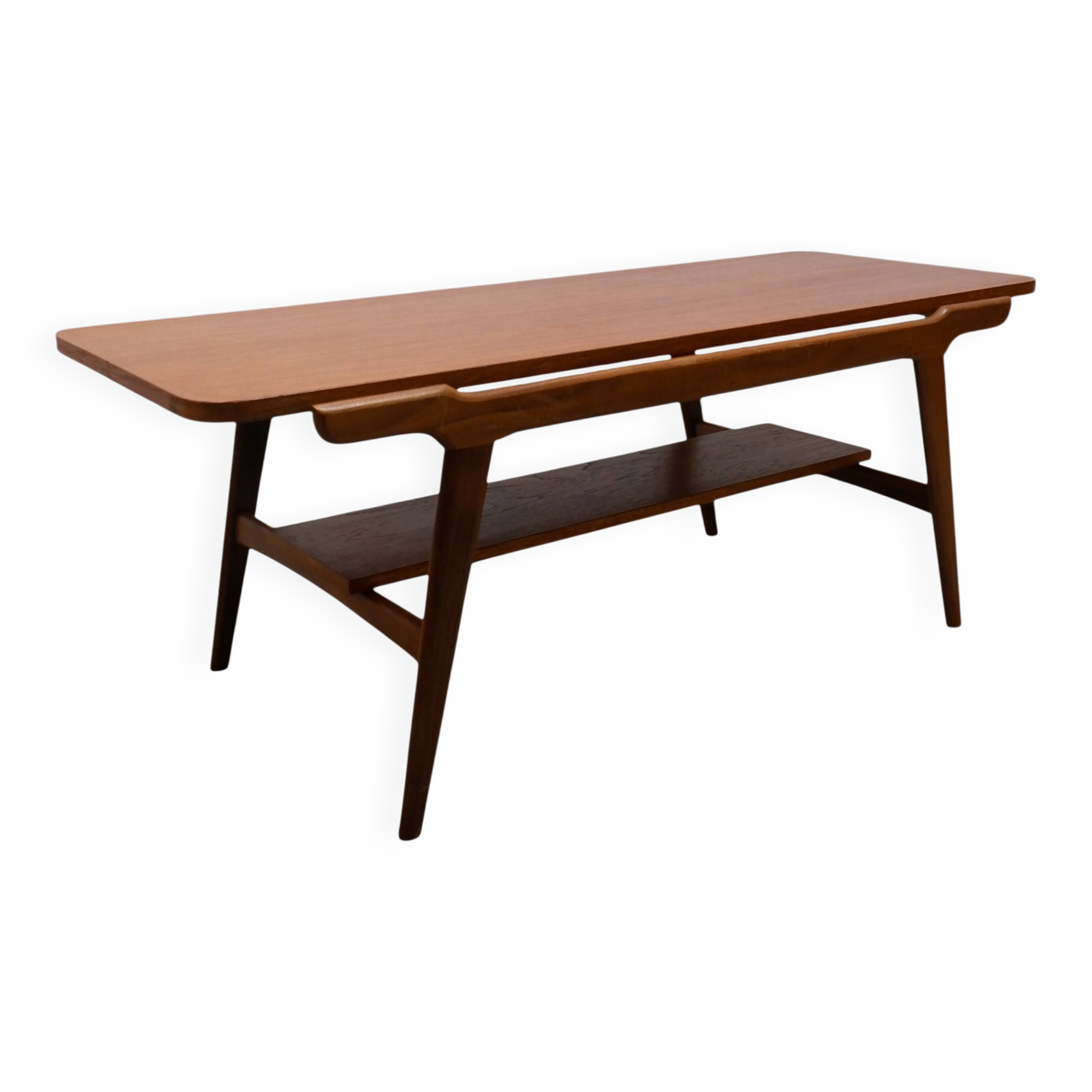 Vintage coffee table with reversible top.