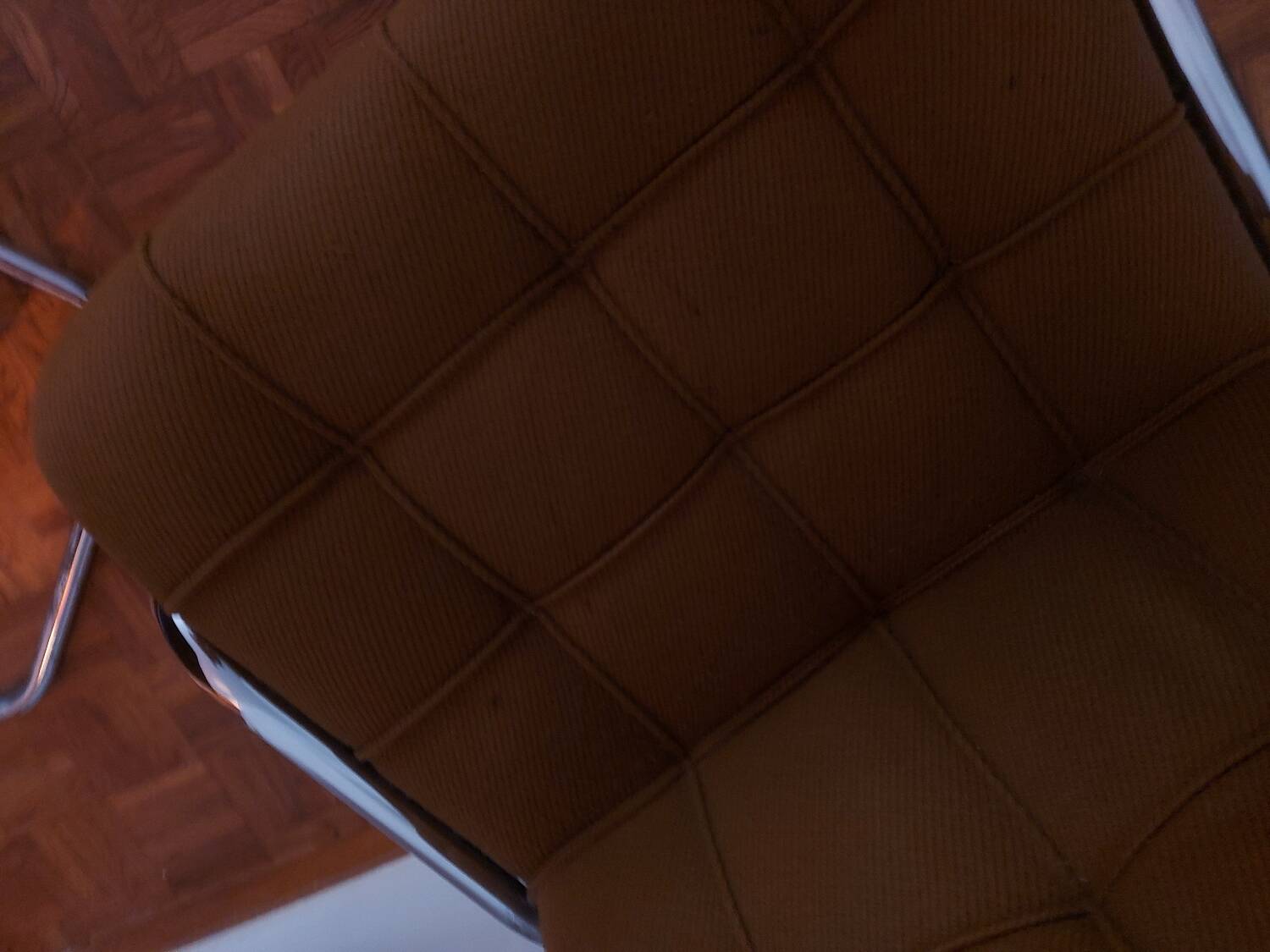 2  fauteuils par Yves Christin pour Airborne