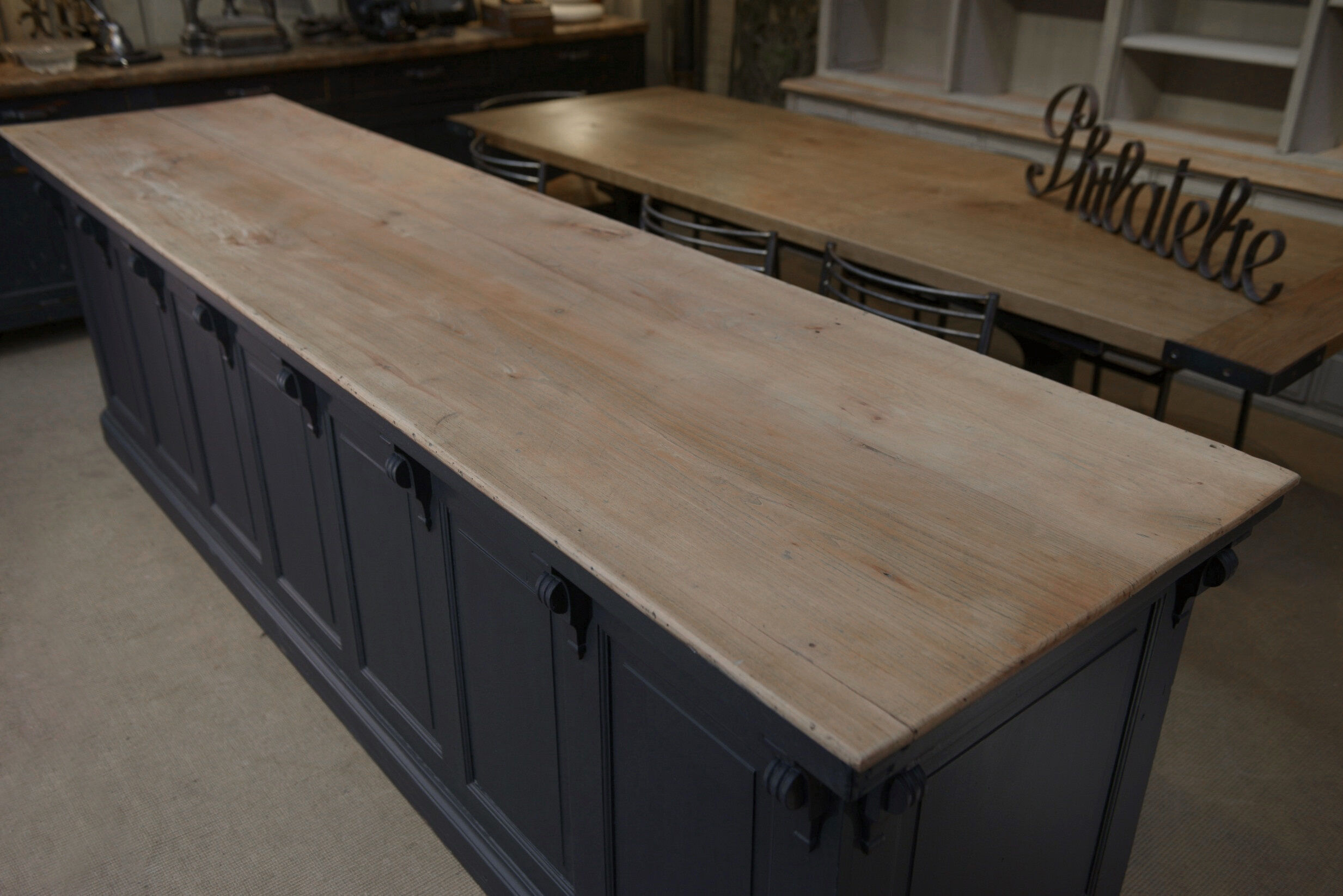 Comptoir with commercial drawers 1930