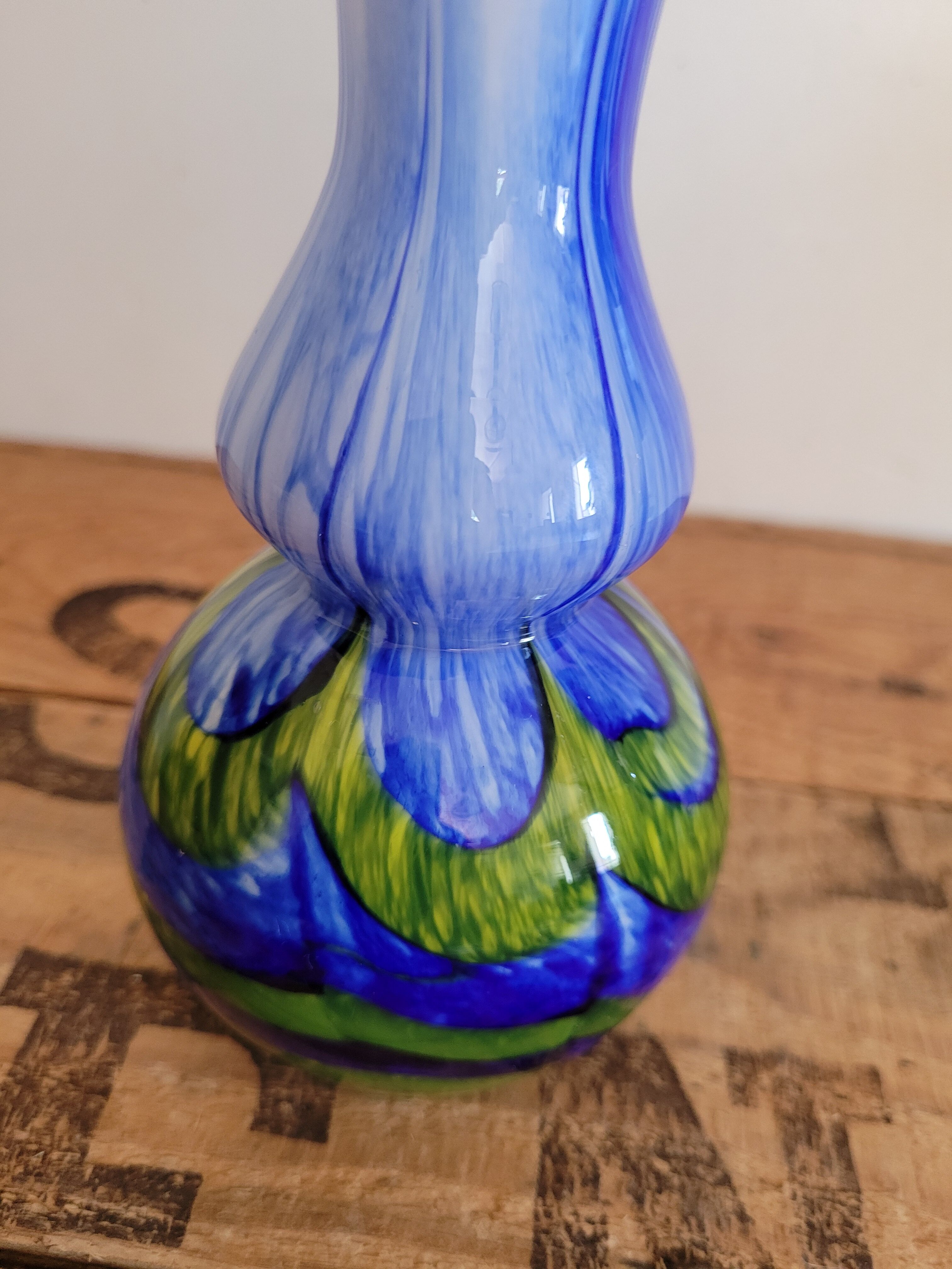 Carlo Moretti opaline vase