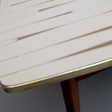 1950s extendible coffeetable in formica