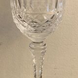 Paire de verres à pied en cristal taillé