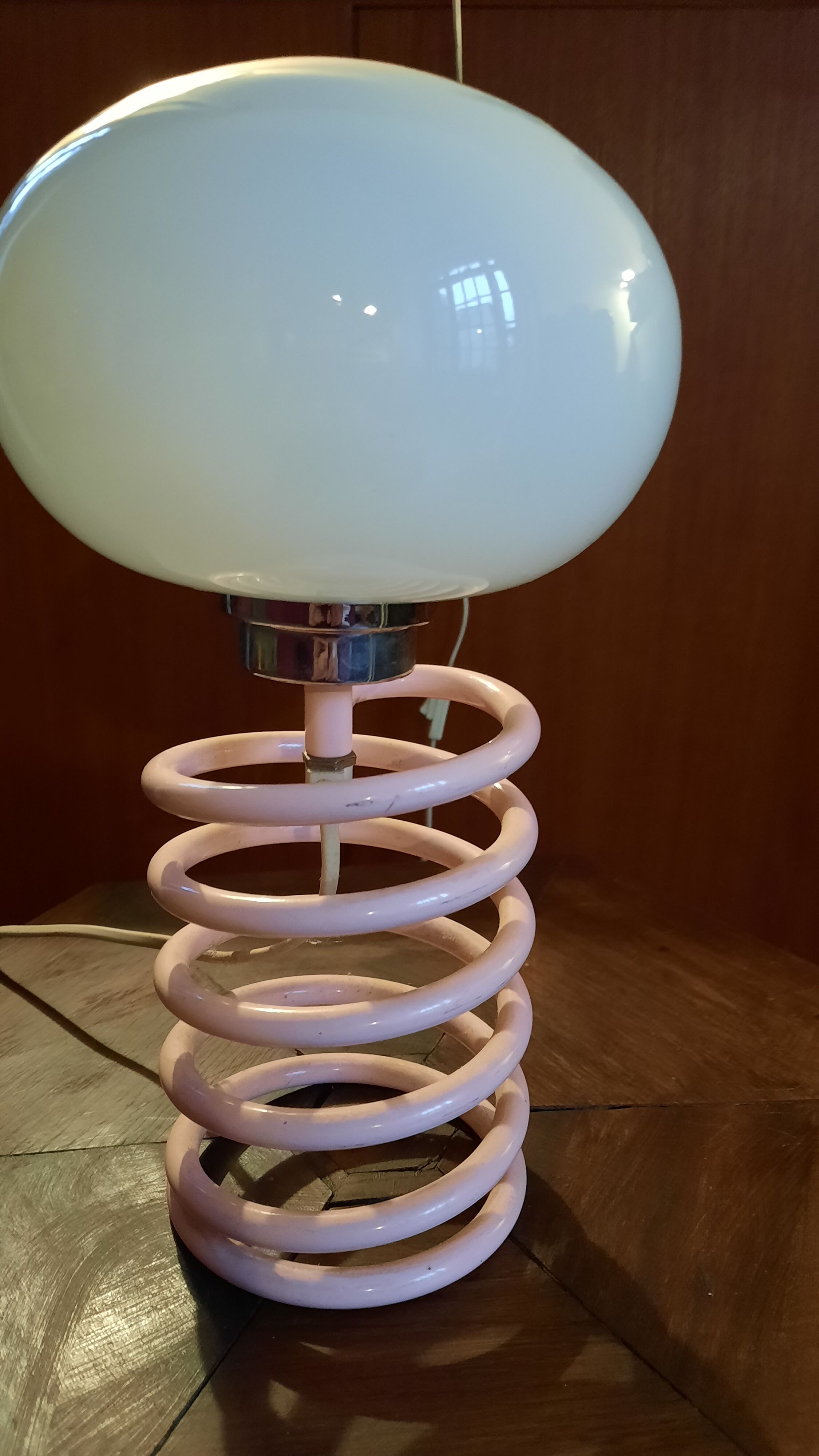 Living room lamp spring model