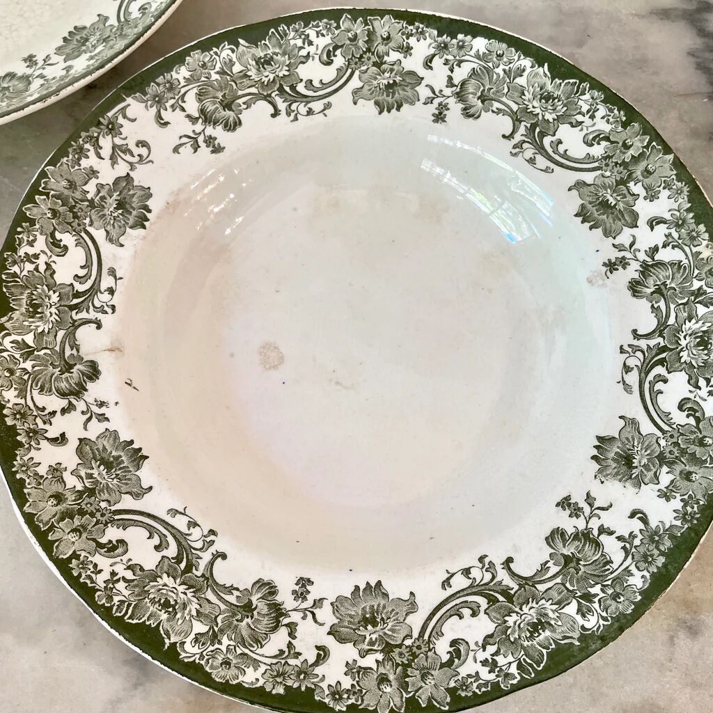 Doulton Burslem Melrose green English earthenware dinner service for 6 people