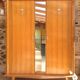 Armoire vintage