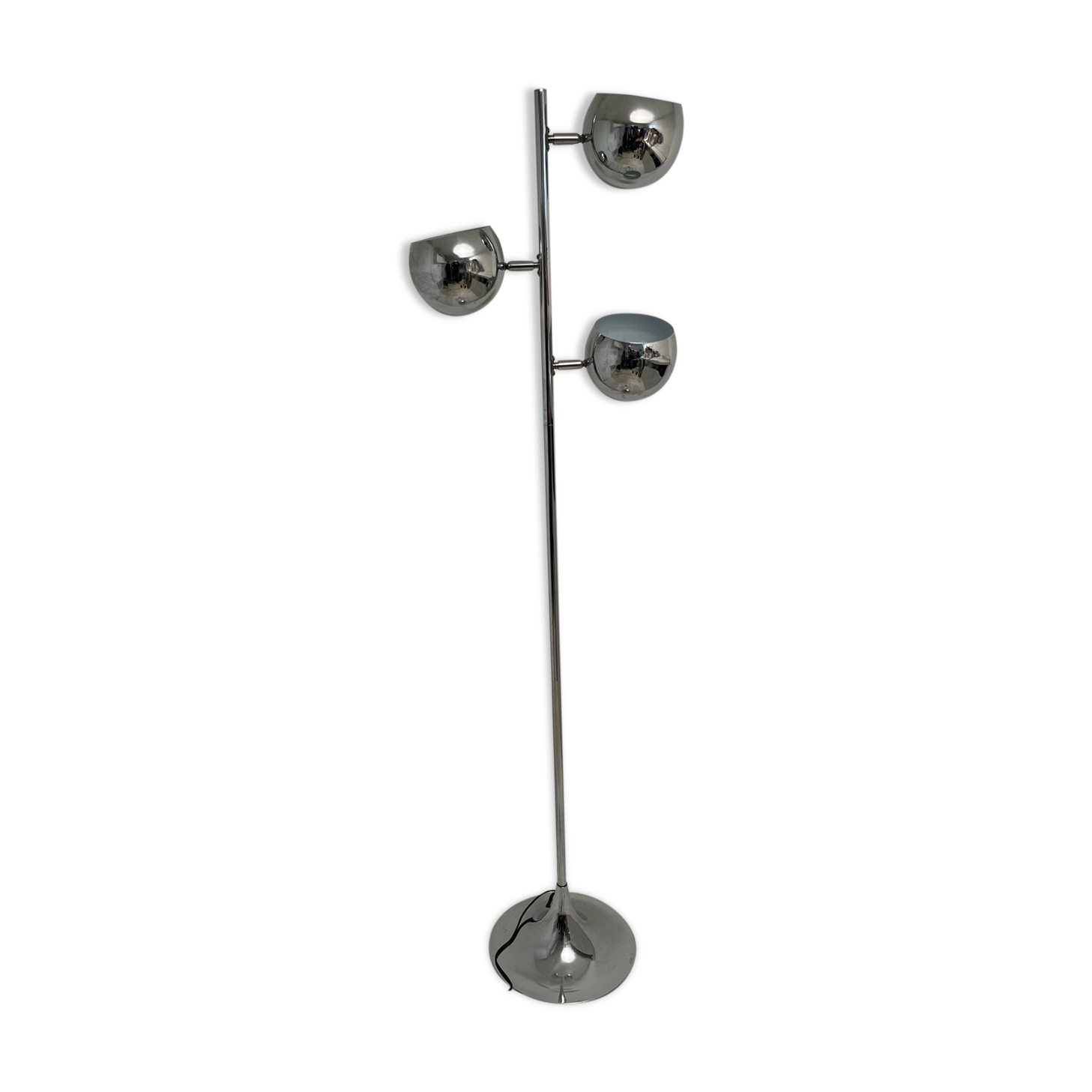 Chrome floor lamp 3 globes