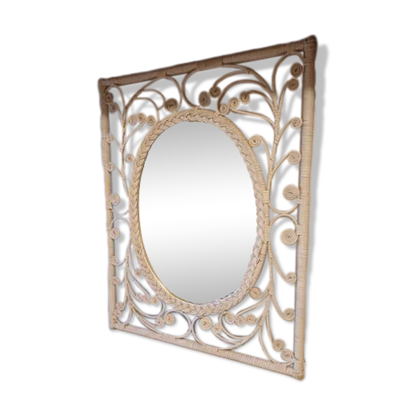 Vintage mirror in rattan and wicker
