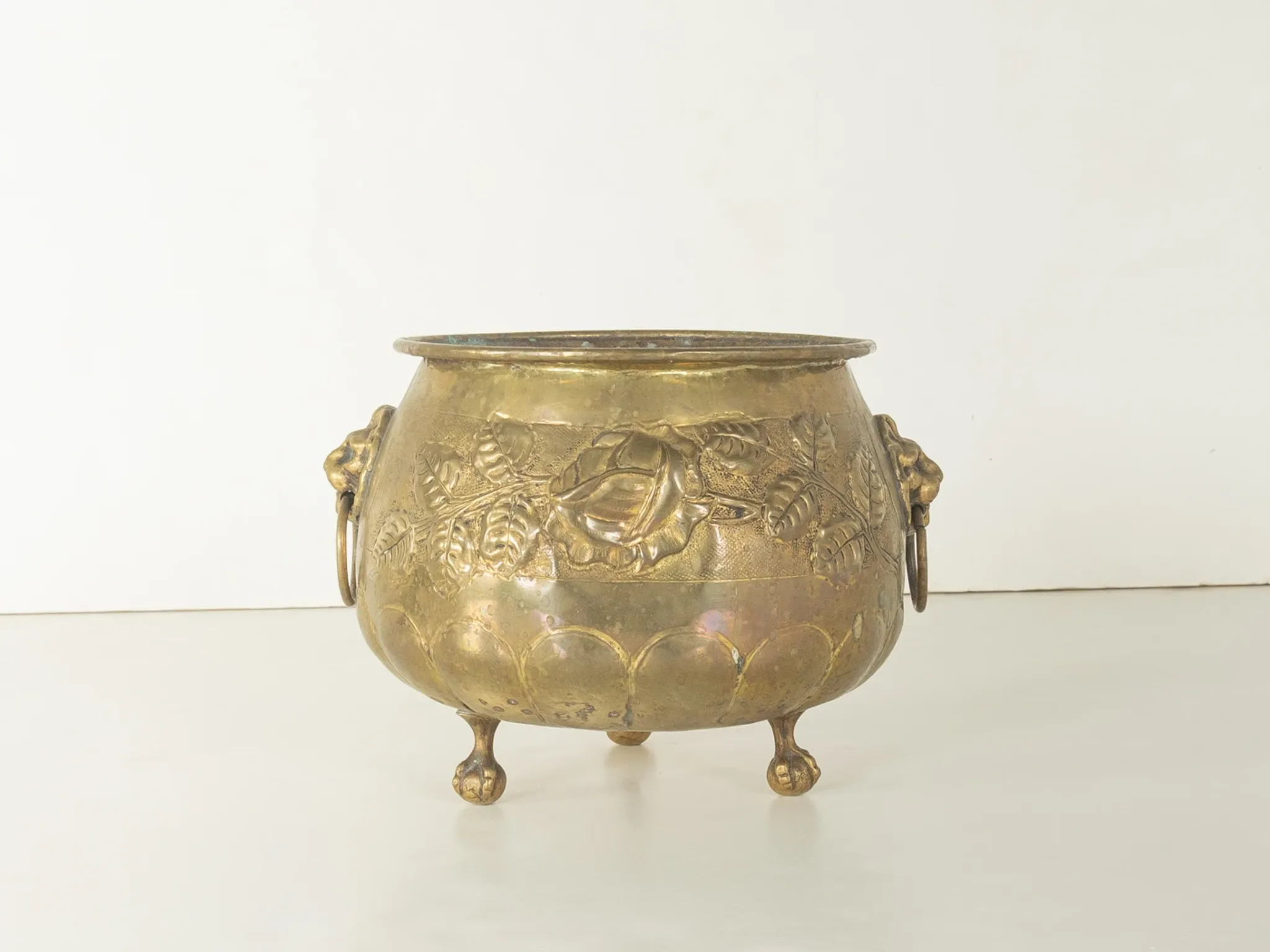 Victorian flower pot, around 1860