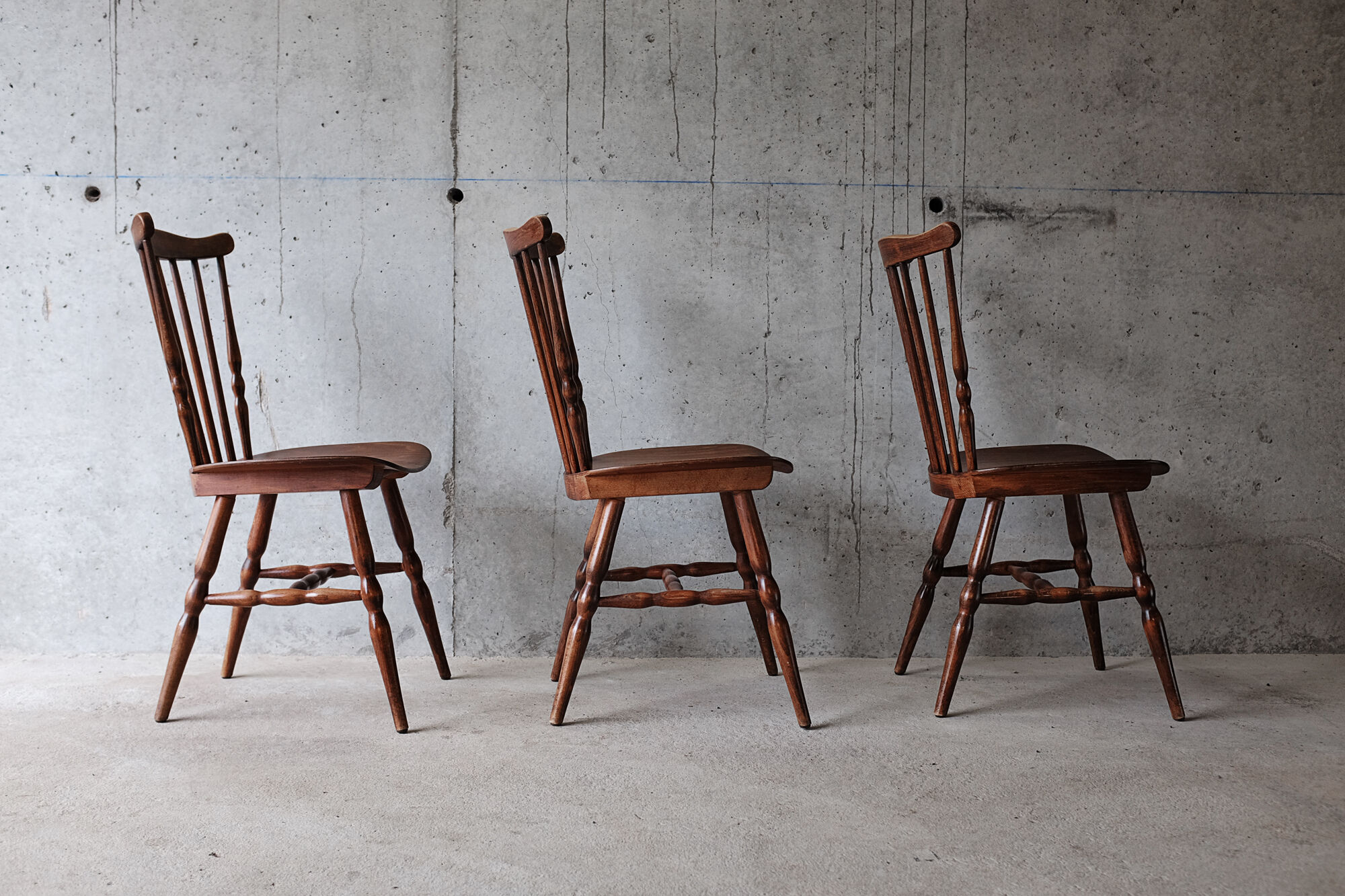 Lot de 3 chaises Baumann modèle Menuet années 50 60