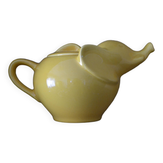 Elephant teapot