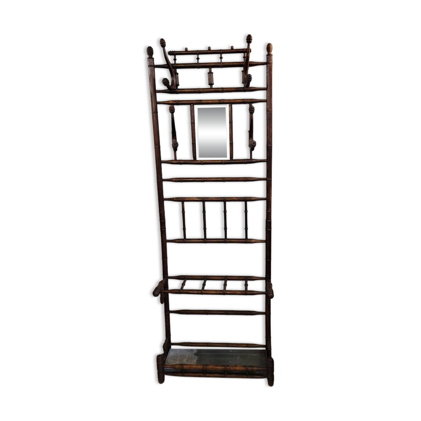 Wall-mounted coat rack