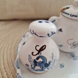 Salt and pepper shaker