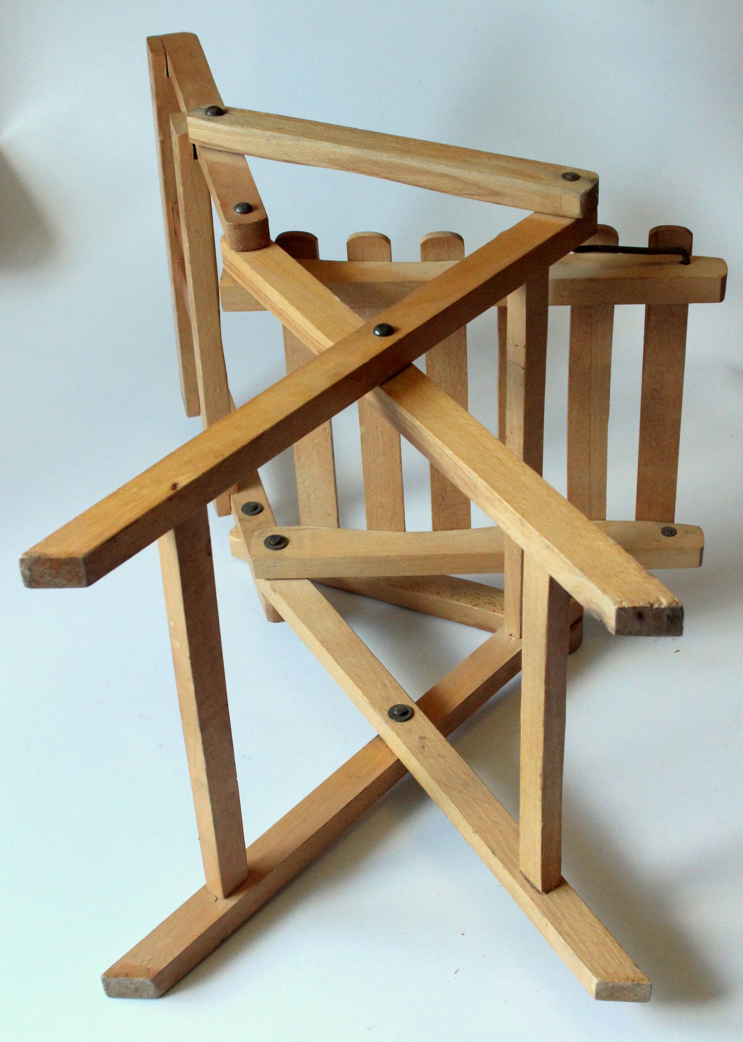Foldable wooden children stool - Vintage from the 60s