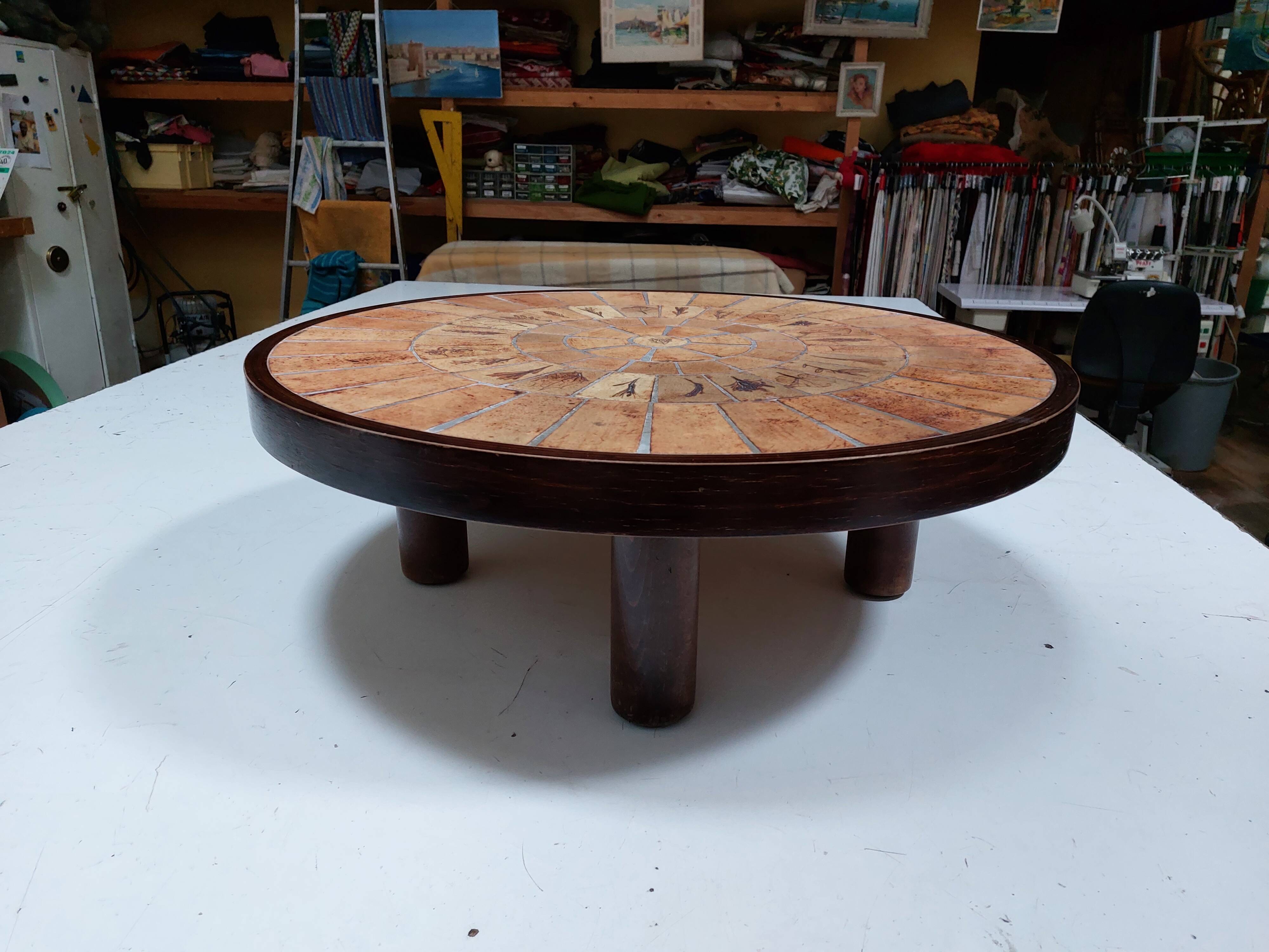 Round coffee table "Herbariums" by Roger Capron - 1960s/1970s - Vallauris