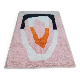 Handmade traditional Berber rug size 140 x 260 cm