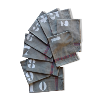 10 torchons kaki numérotés