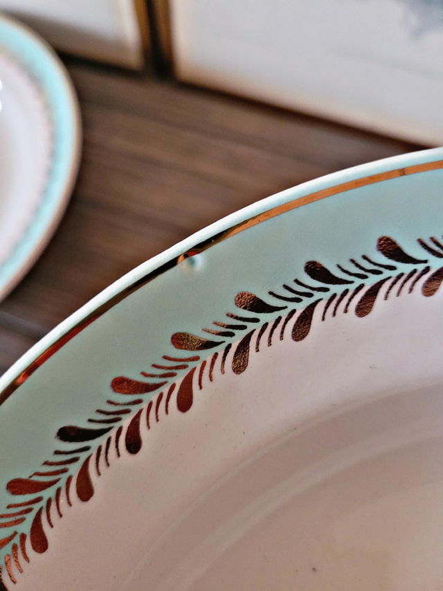 Lunéville Pierrefonds deep plates, gilding and golden foliage