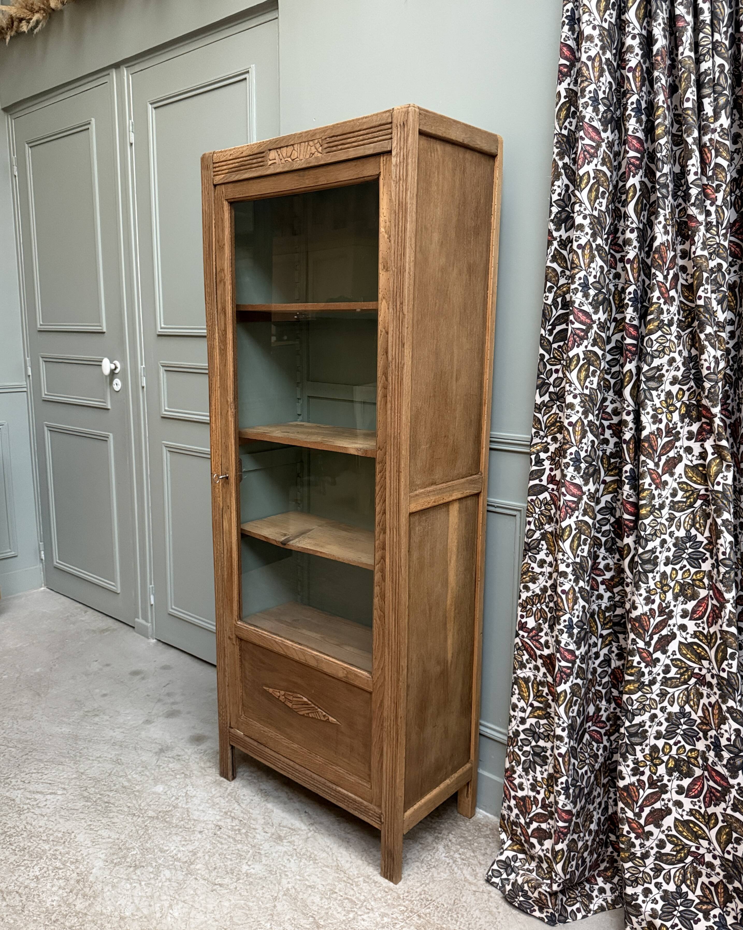 Vitrine parisienne Art Déco en chêne (rénovée)