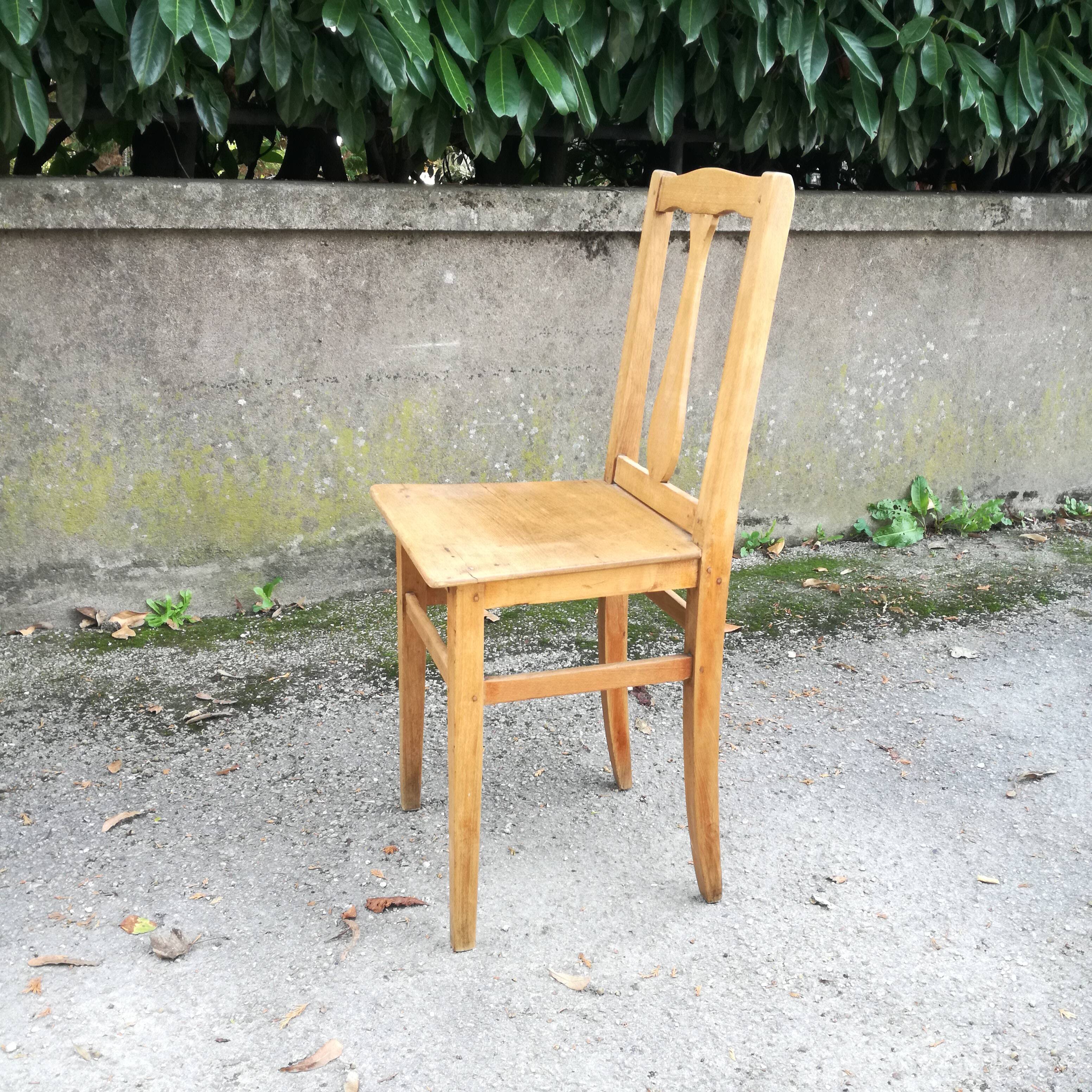 Chaise en bois, France 1940