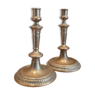 pair of brass candle holders 15